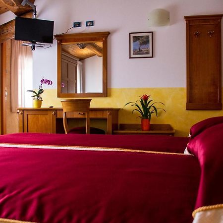Hotel Ristorante Centrale Rovere Veronese Екстер'єр фото